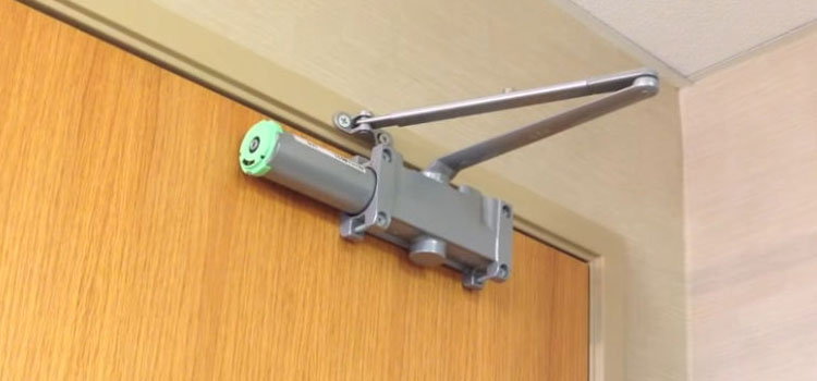 Commercial automatic door closers repair in Toronto